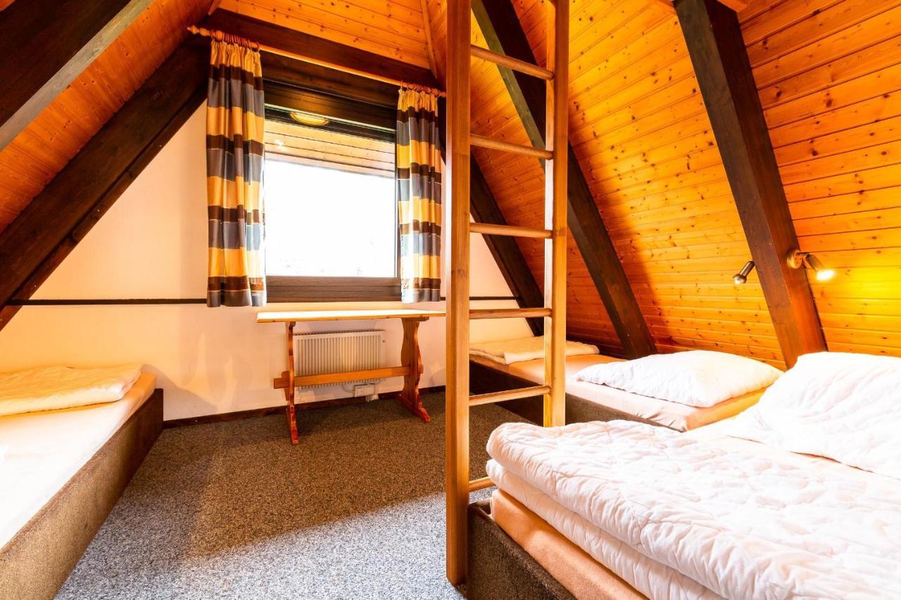 Ferienwohnpark Immenstaad Am Bodensee Nurdachhaus Typ 8 Ndt 099 מראה חיצוני תמונה
